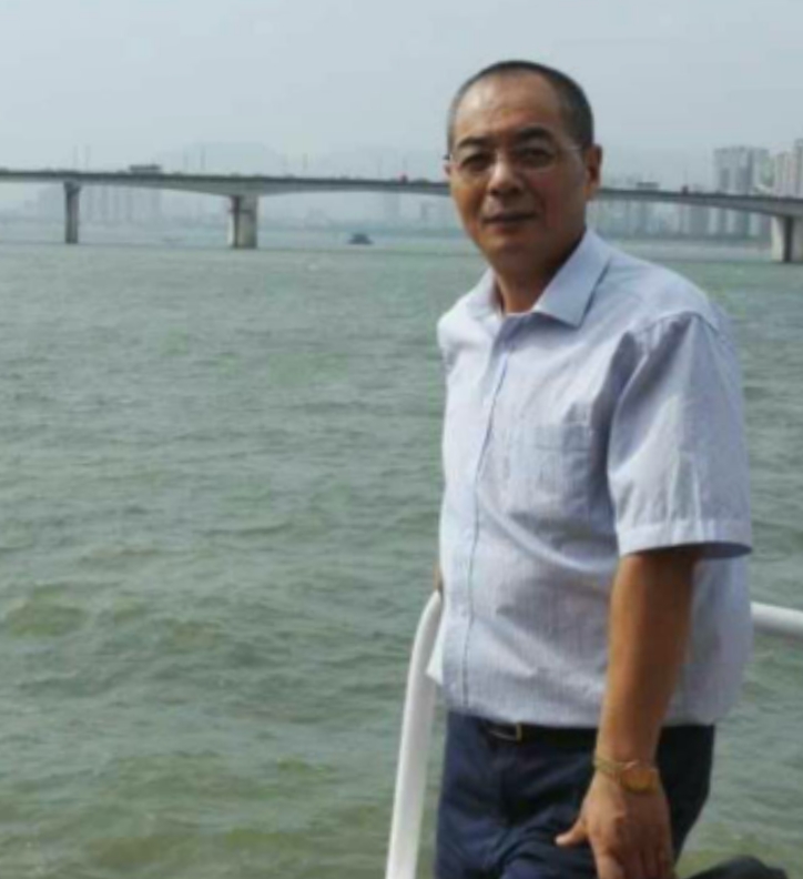 辛民的第二张照片--济宁残疾人相亲网